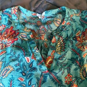 Maurices teal paisley sleeveless shirt